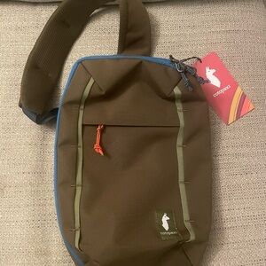 Cotopaxi 8l sling bag